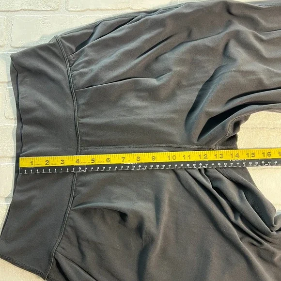 Athleta Elation Pants Women Medium Black Tapered Pleated Stretch Knit Athleisure - Picture 4 of 14